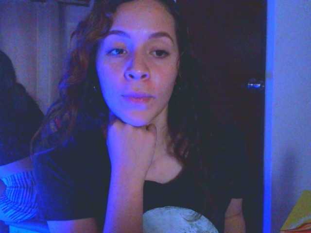 Broadcast screenshots AshleyCyrus
