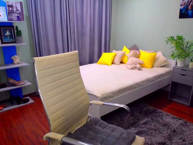 Broadcast screenshots ExcessOfFeel