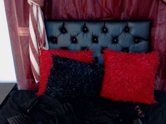 Broadcast screenshots Audrey-Scott