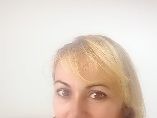 Erotic video chat auroramia123