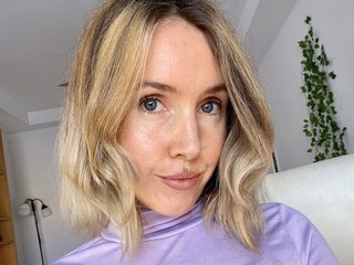 Erotic video chat aurybunnyx