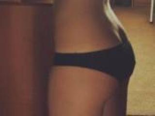 Erotic video chat avroraaa1