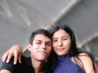 Erotic video chat AxelAndSheri