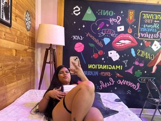 Erotic video chat AzaharaWhite