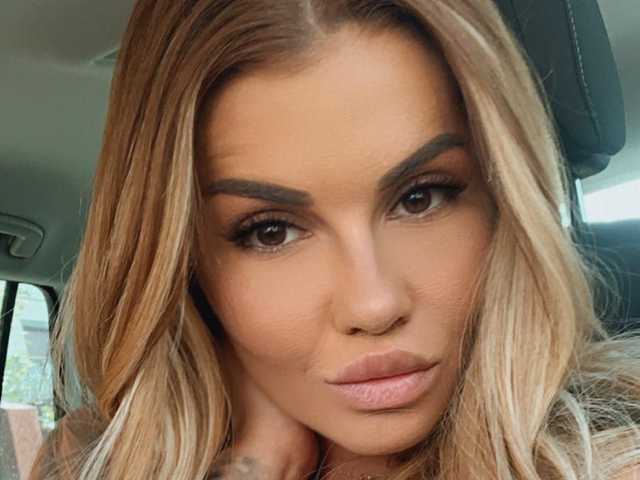 Photo of the profile Azaleeax