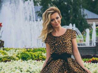 Erotic video chat Azora163