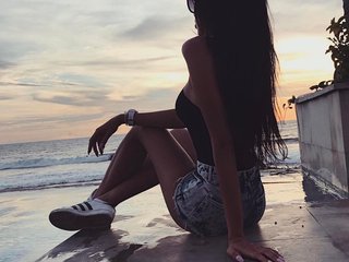 Erotic video chat BabyLillyx
