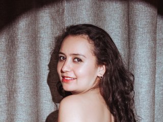 Erotic video chat BadraSaadi