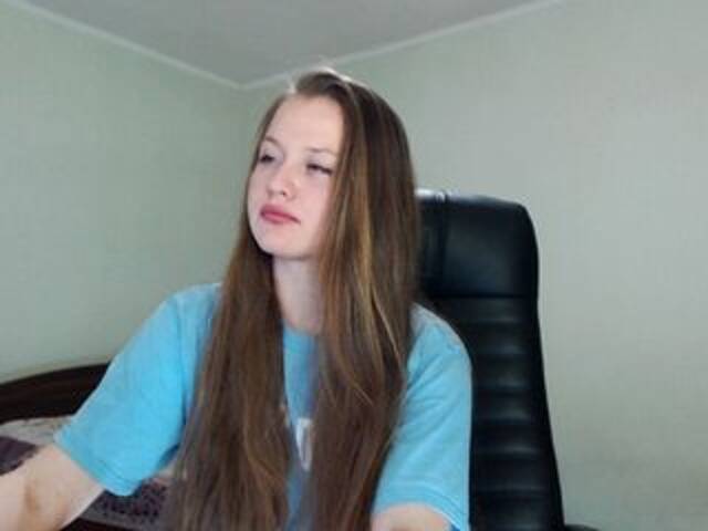 Broadcast screenshots _YoungGirl_