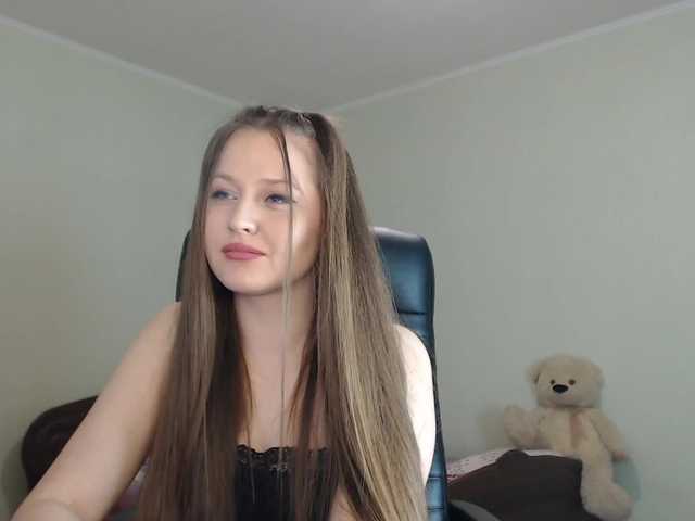 Broadcast screenshots _YoungGirl_