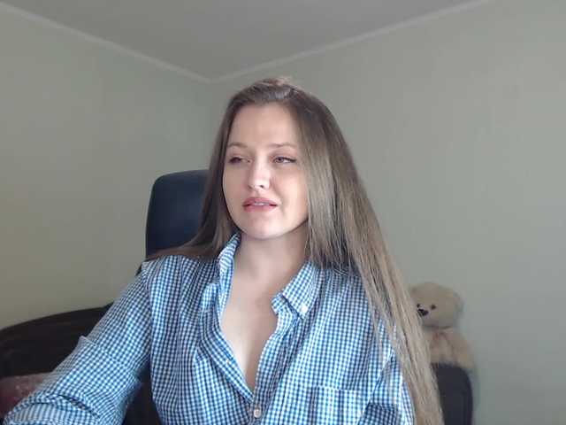 Broadcast screenshots _YoungGirl_