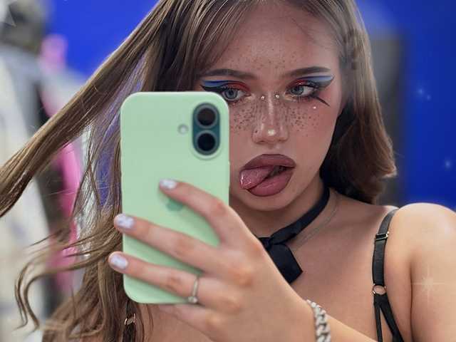 Photo of the profile Bamb1-boobs