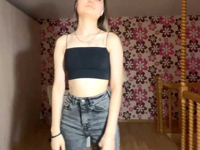 Broadcast screenshots BATH-ROOM-69