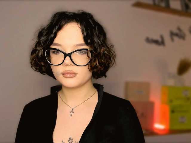 Check out my Tip Menu! 🎮 Thanks to all my tippers 💖