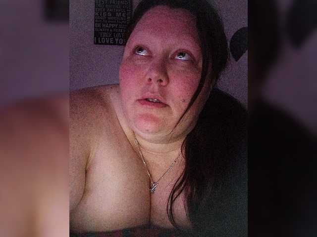 Broadcast screenshots bbwsarah1981