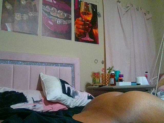 Broadcast screenshots Beautyishername