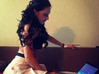 Erotic video chat beautymia