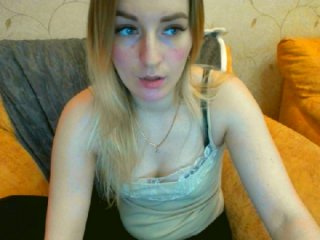 Photos BeautyyBlond boobs 24 ass 35) add as friend 4) pm 1 с2с 5)strip dance 55