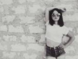 Erotic video chat beejoo