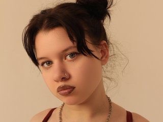 Erotic video chat BeeLili