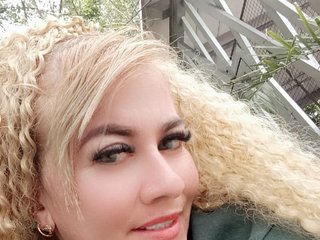Erotic video chat Bella-29