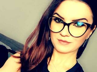 Erotic video chat Bella-Diamond