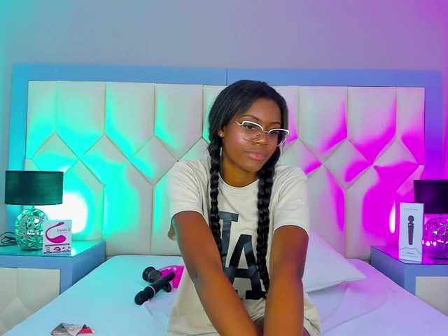 Broadcast screenshots BellaaDajud