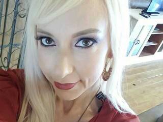 Erotic video chat BellaAmoreXo