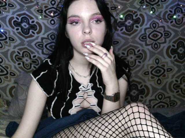 Broadcast screenshots BellaaSweet