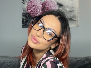 Erotic video chat Belladeesire