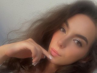 Erotic video chat bellaqueen0701