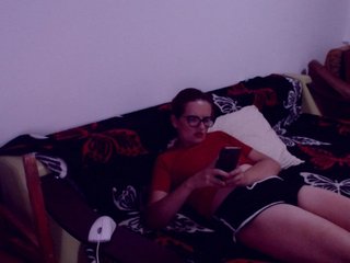 Erotic video chat bellaro