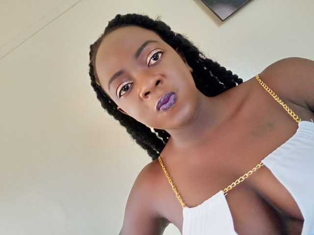 Photo of the profile bellatitty