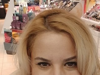 Erotic video chat BelleInna