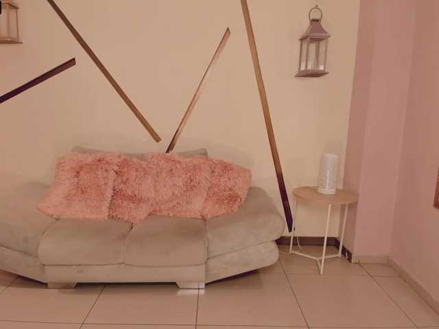 Broadcast screenshots BellePearson