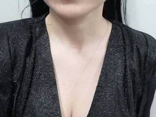 Erotic video chat Ellainclothes