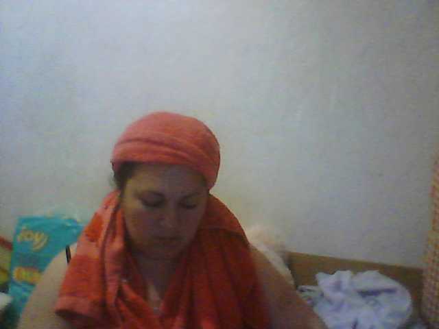 Broadcast screenshots BeverlyQRed