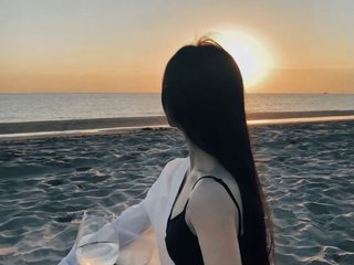 Erotic video chat Bibibe