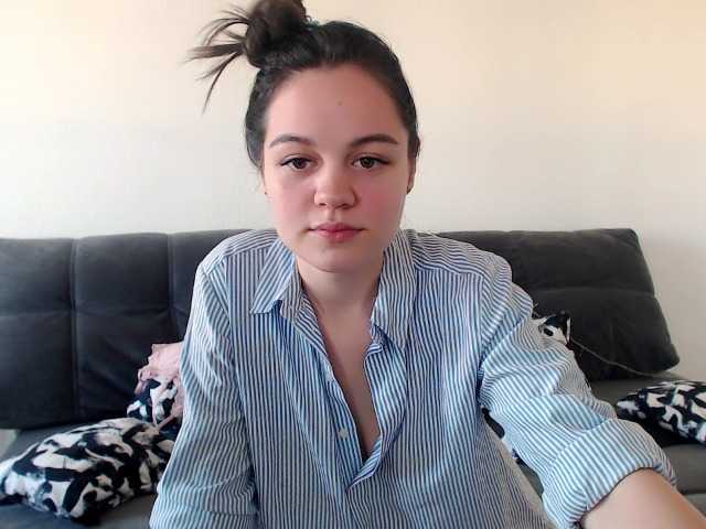 Broadcast screenshots bibidybobidy