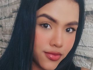 Erotic video chat Bicky24