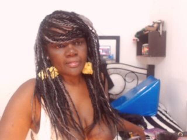 Broadcast screenshots BigBustyBlack