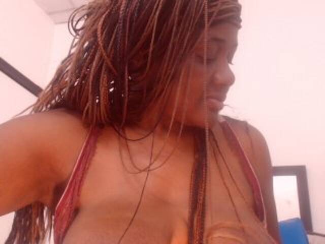 Broadcast screenshots BigBustyBlack