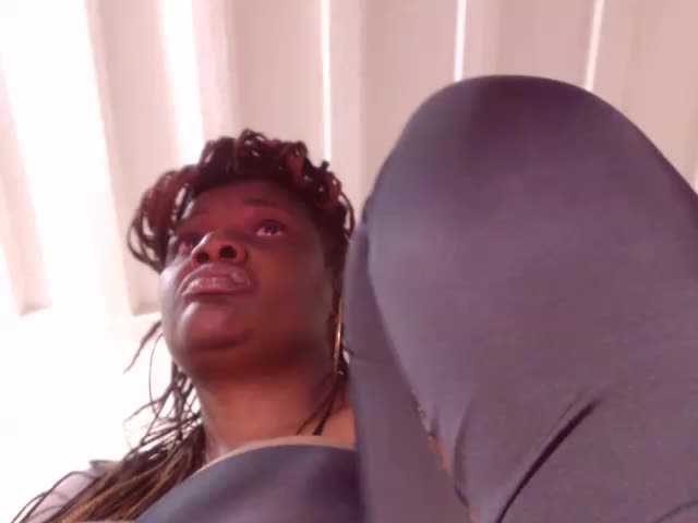 Broadcast screenshots BigBustyBlack