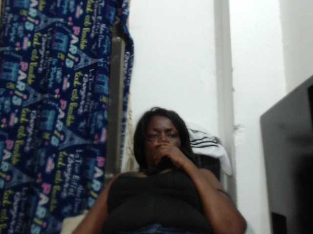 Broadcast screenshots BigBustyBlack