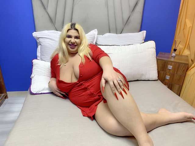 Photo of the profile BigHornyBoobs