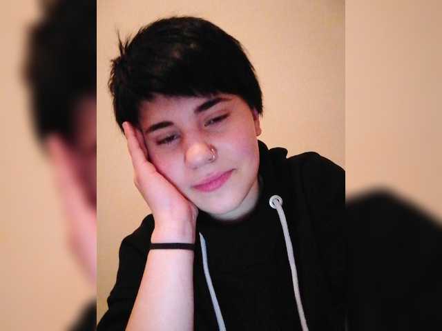 Broadcast screenshots BitchHanni