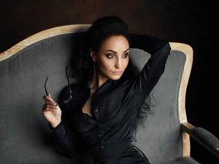 Erotic video chat BlackLara