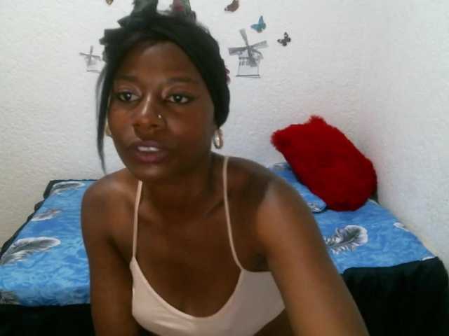 Photos Blackrosess15 Hi guys, today I'm horny, I want us to play for a while, if you want to talk with me, start with 2 tokens and we can talk about whatever you want, I get naked and masturbate120 token o pvt.500. (101500).