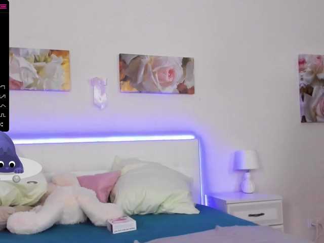 Broadcast screenshots blake-luna