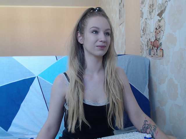 Broadcast screenshots BlondeAlice